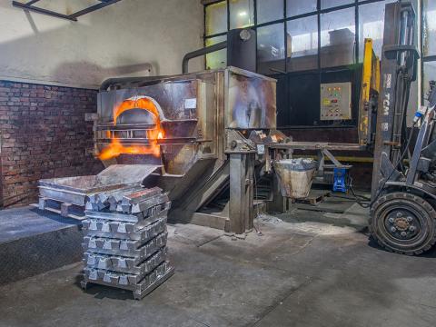 леене под високо налягане 300 400 600 650 1000 тона 3.jpg