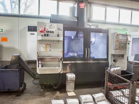 die casting mechanical afterwork aluminium parts20.jpg